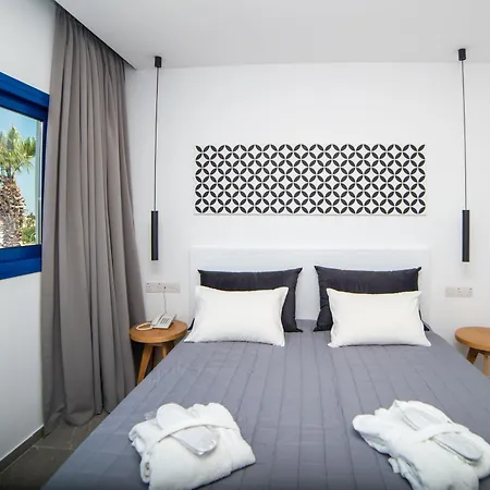 Kefalos Damon 公寓式酒店 Paphos