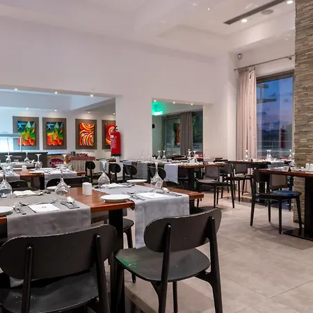 Apart-hotel Kefalos Damon