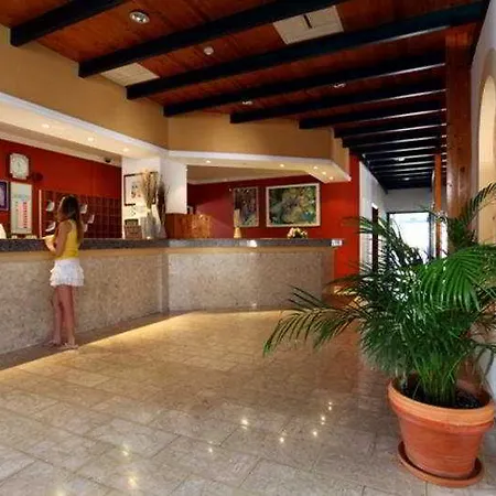 Kefalos Damon Aparthotel