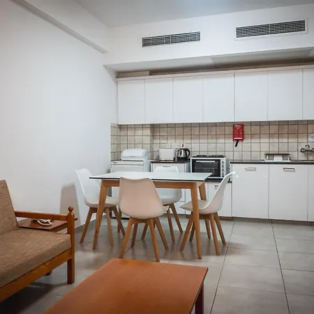 Kefalos Damon Hotel apartamentowy 3*